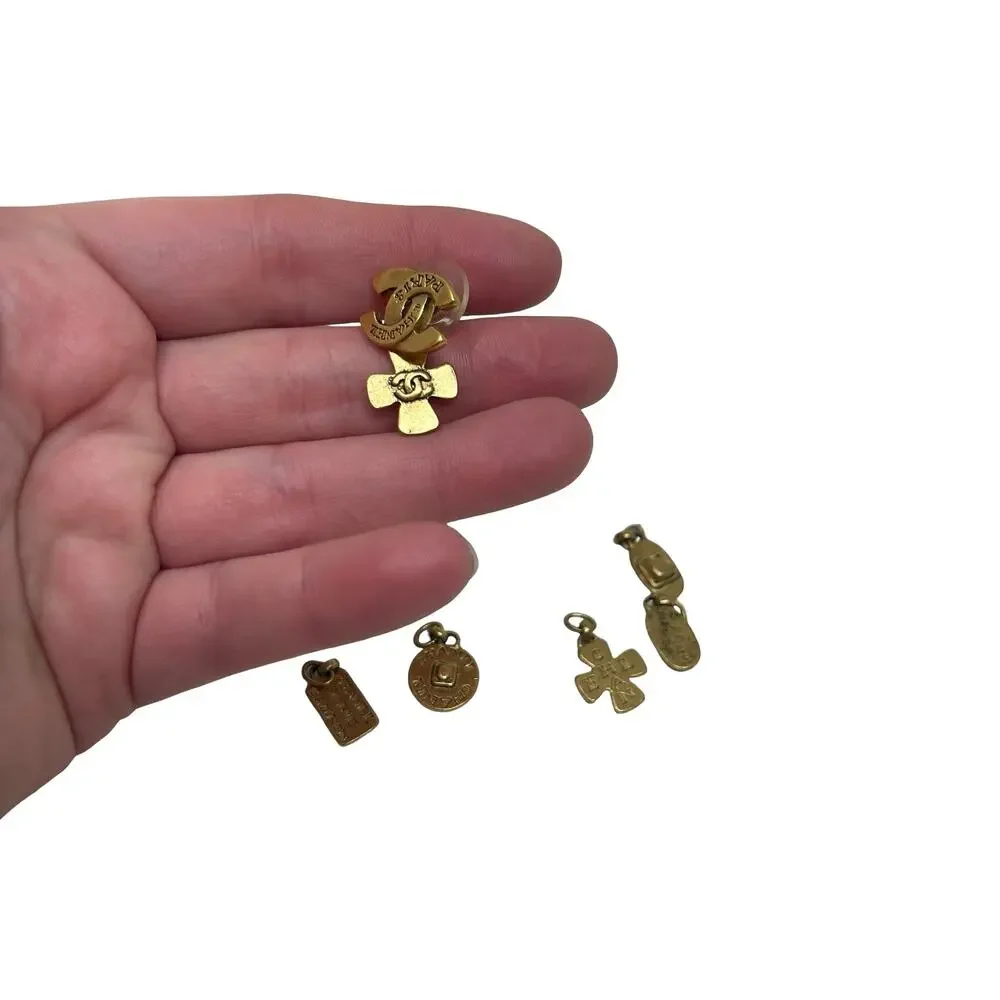 CHANEL Vintage AUTH Earrings Coco CC Logo GP Gold 4 pairs Charm Cross Swing - Picture 8 of 9